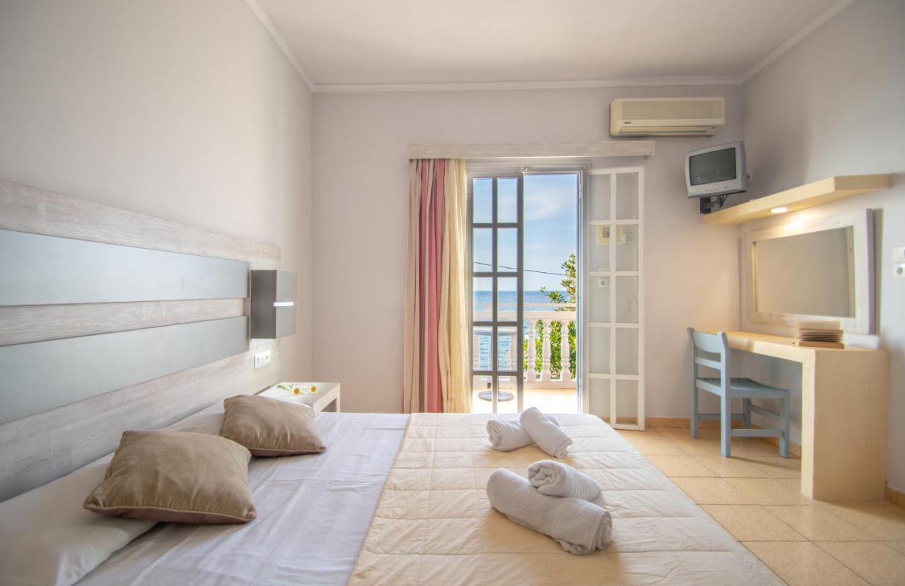 Agoulos Beach Hotel Argási Eksteriør bilde
