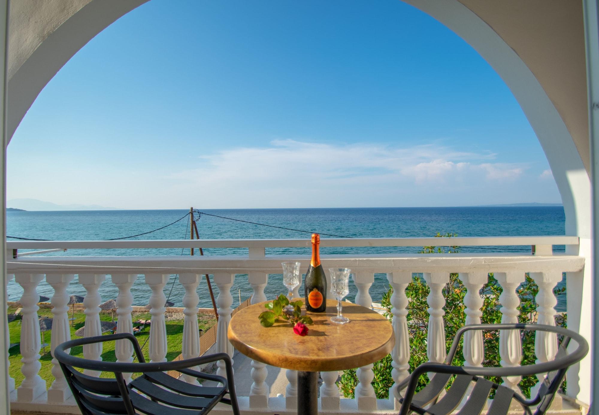 Agoulos Beach Hotel Argási Eksteriør bilde