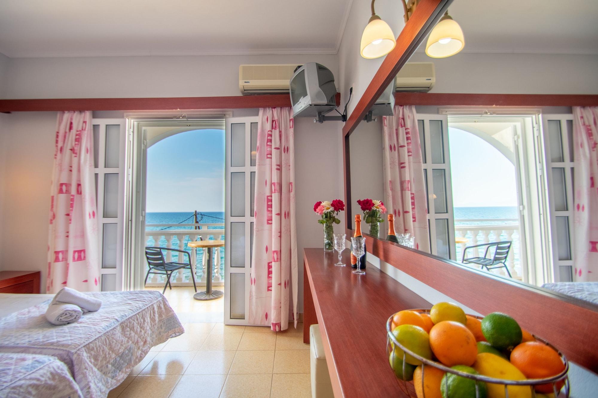 Agoulos Beach Hotel Argási Eksteriør bilde