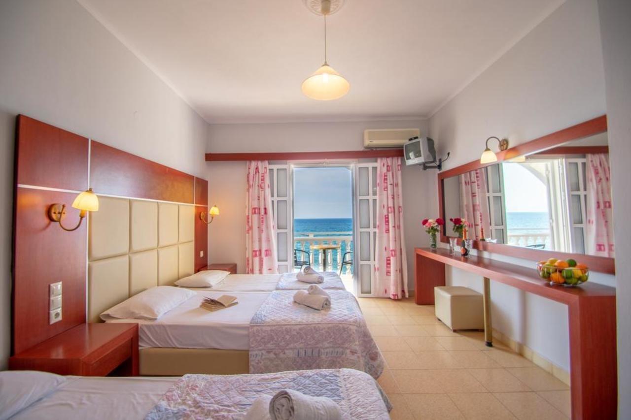 Agoulos Beach Hotel Argási Eksteriør bilde